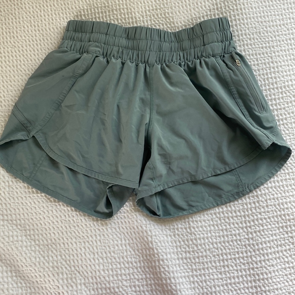 Lululemon Track That shorts